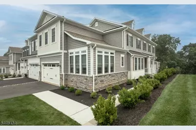 31 Hillandale Dr #204, Mendham Township, NJ 07931 - Photo 2