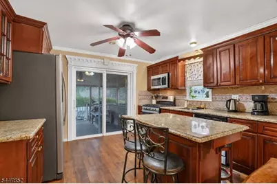 26 Columbia Ave, Kenilworth, NJ 07033 - Photo 2