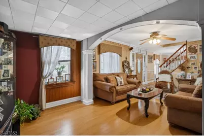 26 Columbia Ave, Kenilworth, NJ 07033 - Photo 4