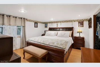 26 Columbia Ave, Kenilworth, NJ 07033 - Photo 6
