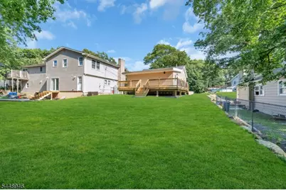 24 Northwestern Trl, Hopatcong, NJ 07843 - Photo 22