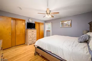 23 Charles St, Clark Township, NJ 07066 - Photo 18