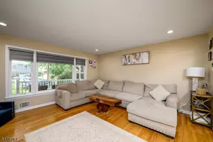 23 Charles St, Clark Township, NJ 07066 - Photo 4