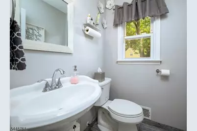 23 Charles St, Clark Township, NJ 07066 - Photo 16