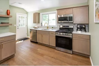 202 Marcella Rd, Parsippany, NJ 07054 - Photo 6