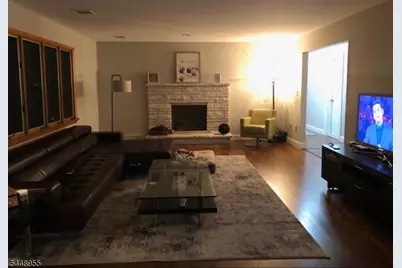 333 Ratzer Rd, Wayne, NJ 07470 - Photo 2