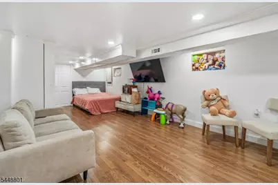 241 Brighton Ave, East Orange, NJ 07017 - Photo 12