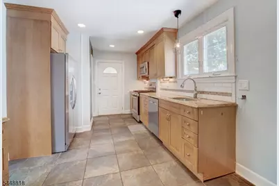 158 Lexington Ave, Maplewood, NJ 07040 - Photo 12