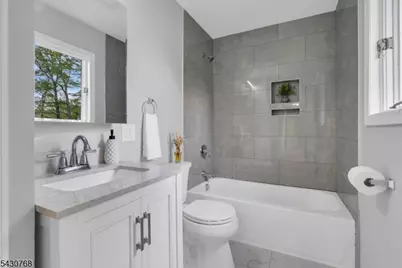 385 Maxim Dr, Hopatcong, NJ 07843 - Photo 34