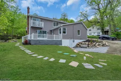 385 Maxim Dr, Hopatcong, NJ 07843 - Photo 40