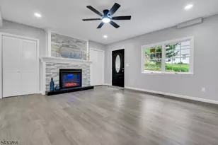 385 Maxim Dr, Hopatcong, NJ 07843 - Photo 10