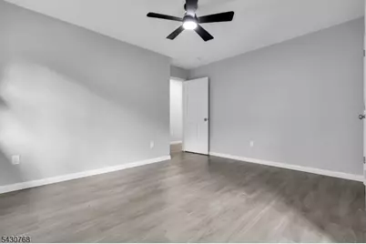 385 Maxim Dr, Hopatcong, NJ 07843 - Photo 36