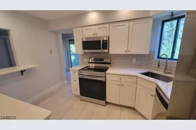 3102 Revere Ct, Hillsborough Township, NJ 08844 - Photo 4