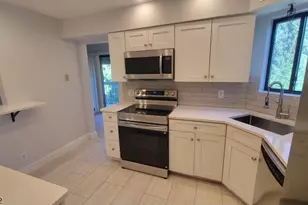 3102 Revere Ct, Hillsborough Township, NJ 08844 - Photo 4