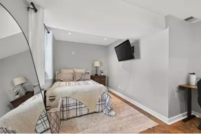 202 Tuttle St, Green Brook Township, NJ 08812 - Photo 20