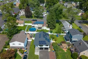202 Tuttle St, Green Brook Township, NJ 08812 - Photo 26