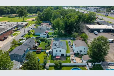 202 Tuttle St, Green Brook Township, NJ 08812 - Photo 30