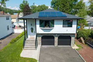 202 Tuttle St, Green Brook Township, NJ 08812 - Photo 1