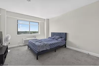 60 Parkway Dr #10C, East Orange, NJ 07017 - Photo 8