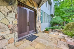 28 Tammy Hill Trail, Randolph Township, NJ 07869 - Photo 4