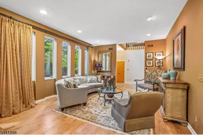 28 Tammy Hill Trl, Randolph Township, NJ 07869 - Photo 8