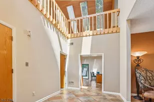 28 Tammy Hill Trail, Randolph Township, NJ 07869 - Photo 6