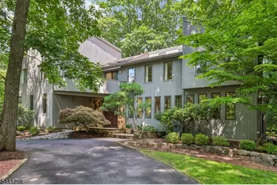 28 Tammy Hill Trl, Randolph Township, NJ 07869 - Photo 1