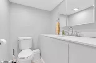 69 Roosevelt Ave, Jefferson Township, NJ 07438 - Photo 22