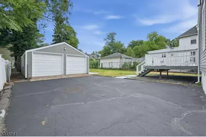37 W Colfax Ave, Roselle Park, NJ 07204 - Photo 28