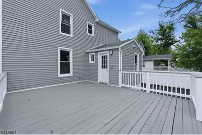 37 W Colfax Ave, Roselle Park, NJ 07204 - Photo 24