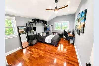 69 N Hillside Ave, Livingston, NJ 07039 - Photo 18