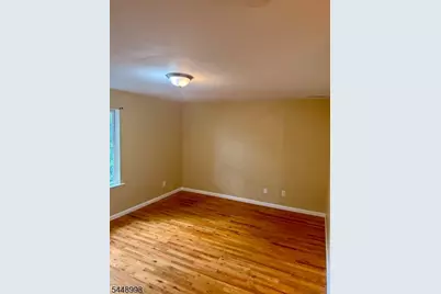 1073 Bond St, Elizabeth, NJ 07201 - Photo 12