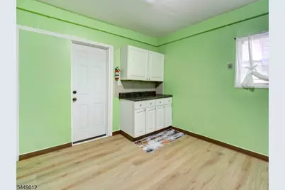 144 Steuben St, East Orange, NJ 07018 - Photo 12
