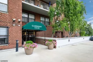 1 Greene St, Jersey City, NJ 07302 - Photo 2