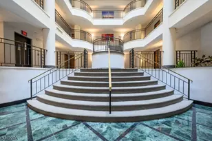 1 Greene St, Jersey City, NJ 07302 - Photo 8