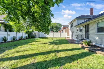 50 Leslie St, East Orange, NJ 07017 - Photo 32