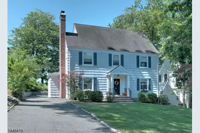 5 Birdseye Gln, Verona, NJ 07044 - Photo 2