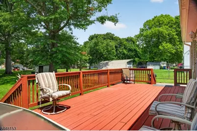 70 Hillview Ave, Franklin Township, NJ 08823 - Photo 6