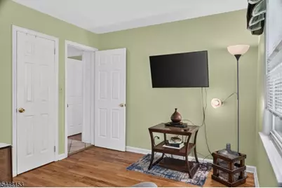 70 Hillview Ave, Franklin Township, NJ 08823 - Photo 22