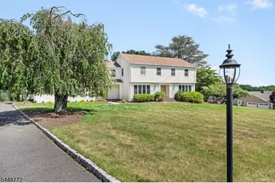 8 Patriot Rd, Peapack Gladstone Boro, NJ 07934 - Photo 1