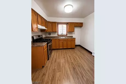 856 Hobson St #1, Union Township, NJ 07083 - Photo 8