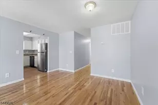 721 S 19th St, Newark, NJ 07103 - Photo 4