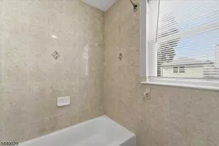 721 S 19th St, Newark, NJ 07103 - Photo 28