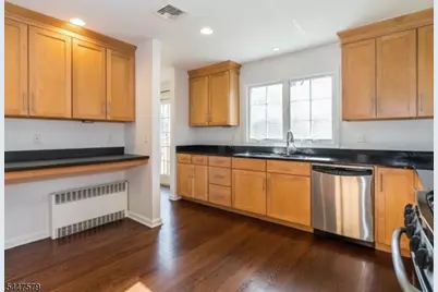 130 Littleton Rd, Morris Plains, NJ 07950 - Photo 10