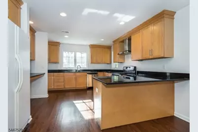 130 Littleton Rd, Morris Plains, NJ 07950 - Photo 8