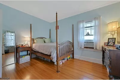 111 Van Winkle Ave, Hawthorne, NJ 07506 - Photo 6