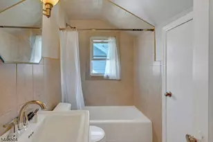 111 Van Winkle Ave, Hawthorne, NJ 07506 - Photo 14