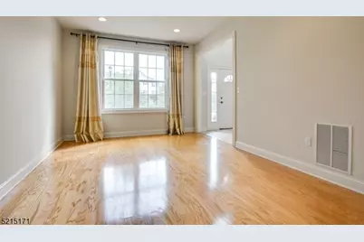 26 Pine Ln, Springfield, NJ 07081 - Photo 6