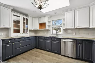 23 Blaine St, Millburn, NJ 07041 - Photo 8
