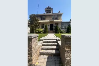 1037 W 5th St, Plainfield, NJ 07063 - Photo 2